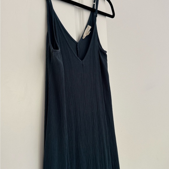 NEW Love Stitch women’s gauze crinkle cocoon style strap maxi dress size M L - Picture 2 of 4